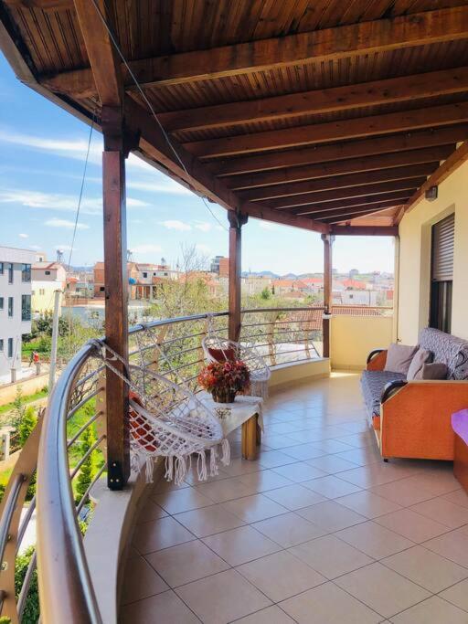 Villa Uklala Kamez Екстериор снимка